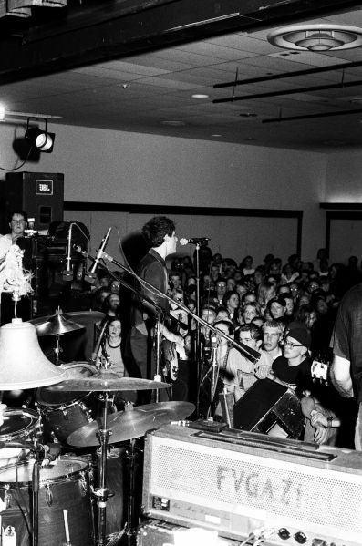 File:Fugazi1995-10-20 (19).jpg